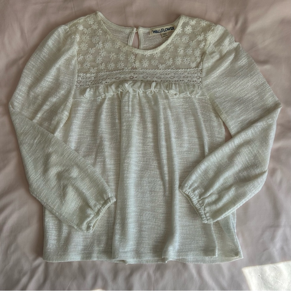 Wallflower White Lace Babydoll Top – Size M